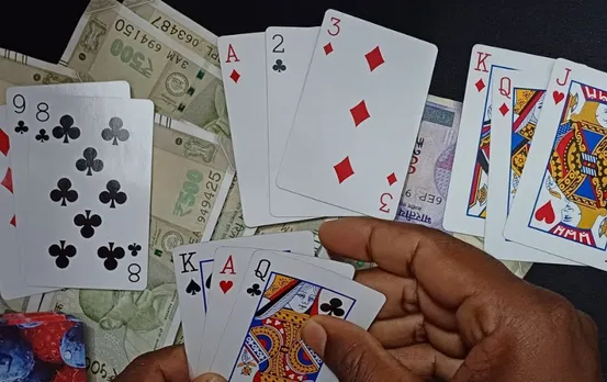 CG News: बेबीलोन कैपिटल होटल में जमा था जुए का फड़, अचानक पहुंची पुलिस,