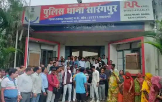 तू आदिवासी मैं ब्राह्मण मेरा कुछ नहीं बिगाड़ सकता: सारंगपुर नपा CMO ने SDM पर लगाए आरोप, SDM बोले सरकारी काम में डाल रहे बाधा