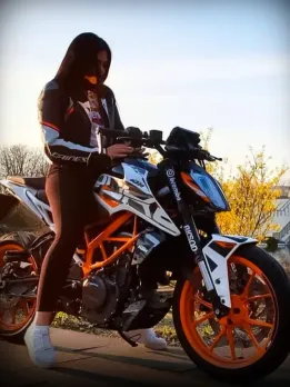 These 5 sports bikes will be available for less than 2 lakhs 5th is the cheapest Yamaha R15 V4 to Suzuki Gixxer SF KTM Hindi news abc