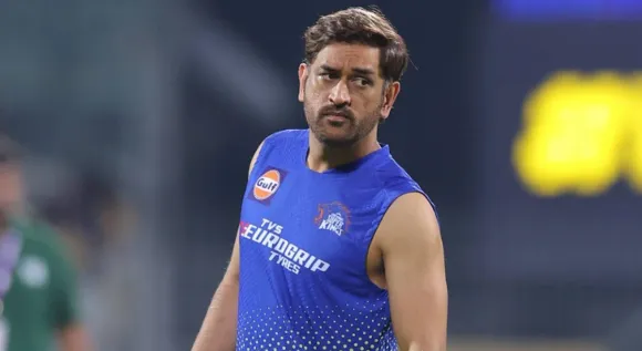Will MS Dhoni take up the Indian head coach role? Ex-Indian cricketer answers