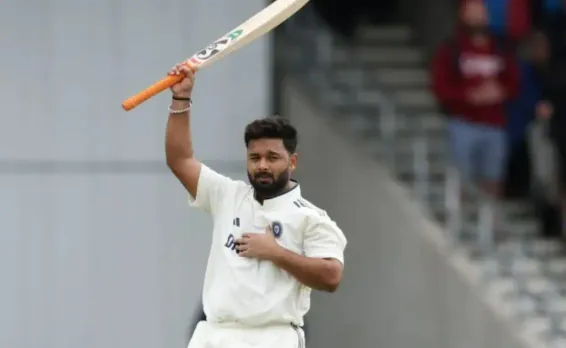 0ht7ml44_ms-dhoni-vs-rishabh-pant_625x300_11_August_25