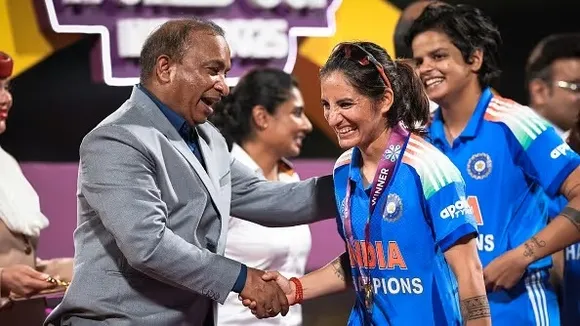 6908a52399b1a-renuka-singh-thakur-of-india-receives-the-gold-medal-after-the-icc-womens-cricket-world-cup-india-2-035038322-16x9