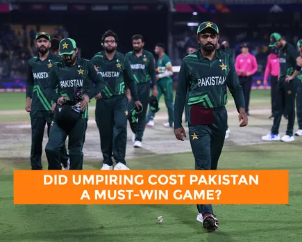 Babar Azam with his team (File Photo, Twitter)