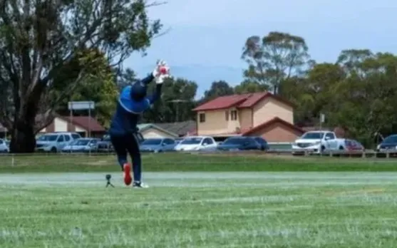 Man catches ball from 400 feet