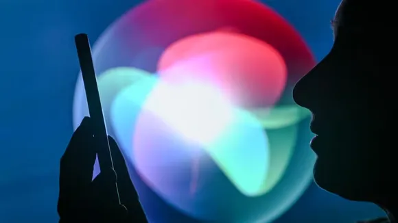 Apple siri