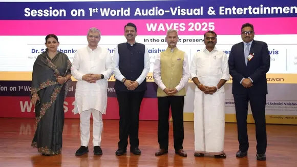 WAVES 2025