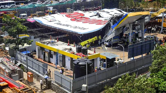 Hoarding collapse