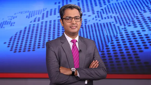 CNN News18's Zakka Jacob bags the 'TV Anchor of the Year' award at IAA Leadership Awards