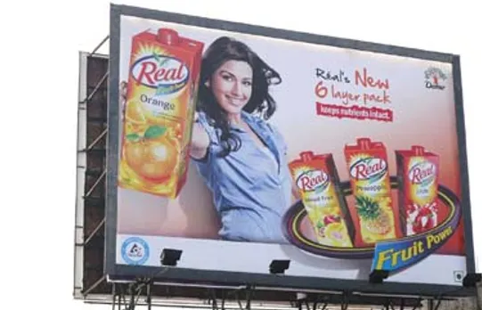 A Real Outdoor Campaign By Dabur
