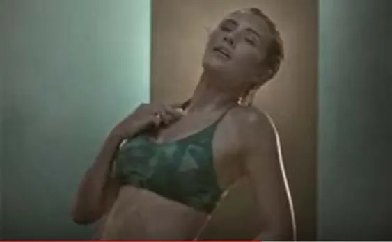 Cinthol conjures up a stick to beat the heat