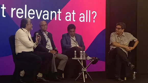 People will pay for good content; newspaper subscription model has growth potential