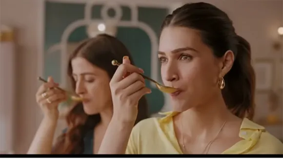 Hamdard Safi's 'Har Ghar Ka Skin Specialist' campaign features Kriti and Nupur Sanon