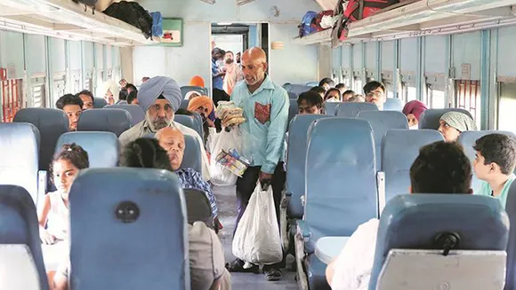 What local trains and fish markets can teach Performance Marketing?