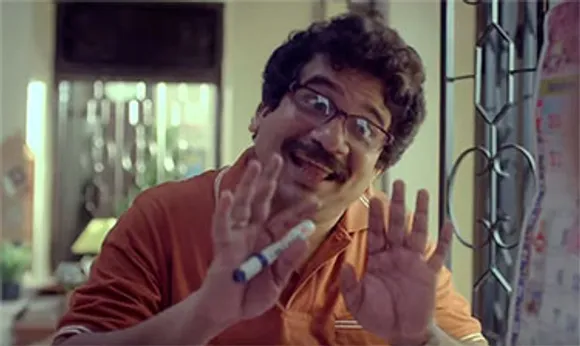 The OLX dig descends from 'Badi Badi Batein' to 'Dekhte Hain'