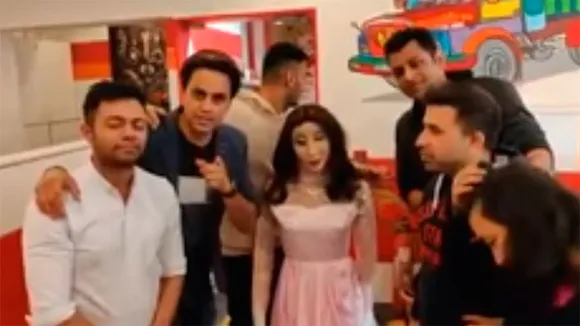 Red FM's newest RJ is a humanoid robot 