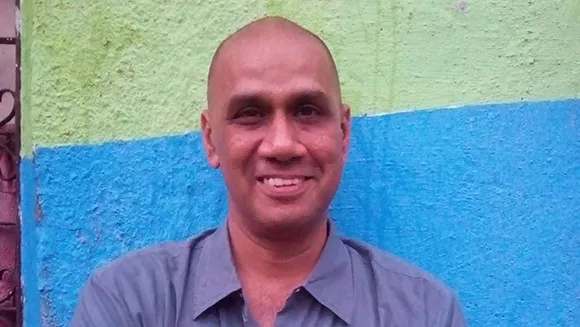 Big media finally holding Govt responsible for Covid mismanagement; the Emperor has been shown to have no clothes, says Scroll's Naresh Fernandes