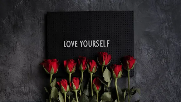 Solo date - self love