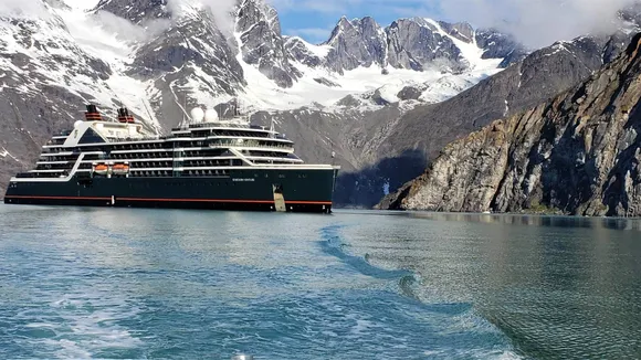 Seabourn Venture Arctic