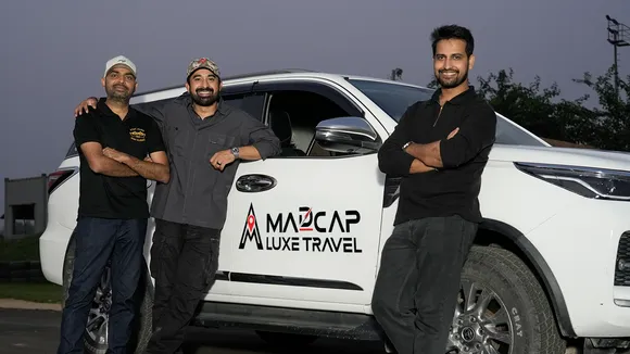 Madcap adventure luxe adventure logo unit-02