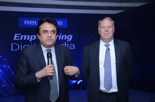 L R Deepak Khanna Head India Enterprise Business Reliance Communications Bill Barney Chief Executive Officer Reliance Communications Enterprise and Global Cloud Xchange. e