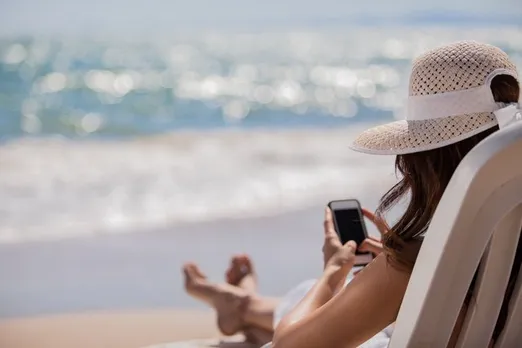 CIOL Indians se the most of social media while on vacation