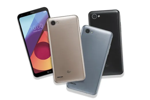 The LG Q6 is available at a discounted price on Amazon