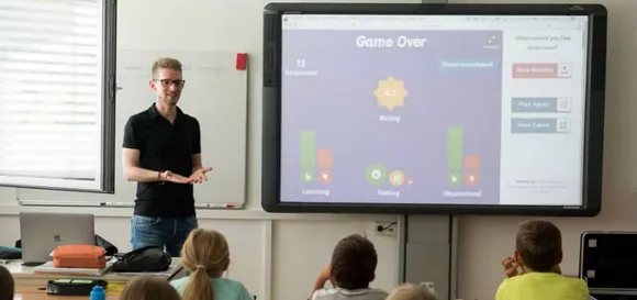 Smart classroom and Virtual classroom