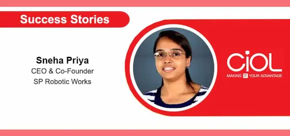 How is SP Robotics Works going beyond mainstream education by in providing experiential learning?