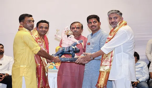 ganesh idol