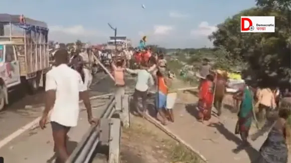 बाढ़ पीड़ितों पर लाठीचार्ज
