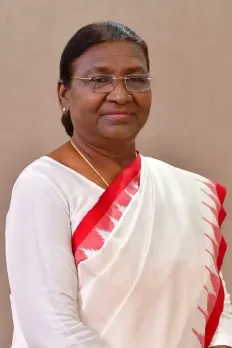 राष्ट्रपति मुर्मू 