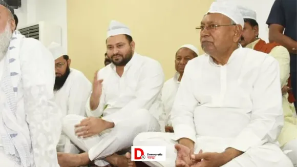 राज्य में पोस्टर वॉर