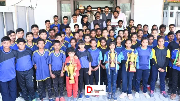 सीएम सोरेन ने विजेताओं से की मुलाकात