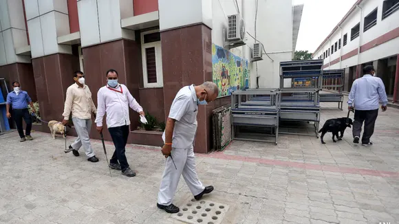 Bomb- Threat- at- Delhi- Schools