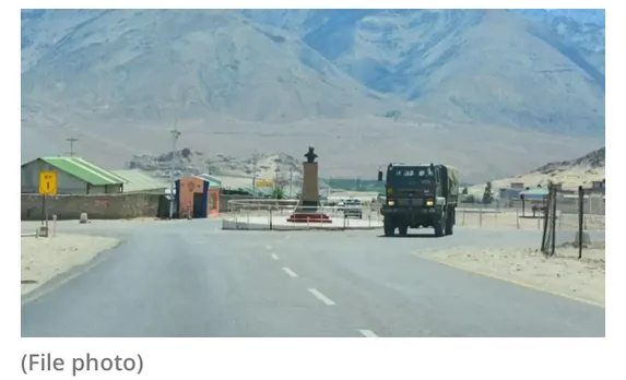 Indian Troops With Shoulder-Fired Air Defence Missiles Deployed Near LAC