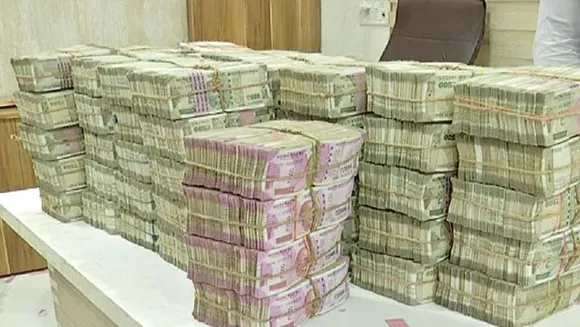 IT dept raids Chinese firms in Rs 1,000 crore money laundering case