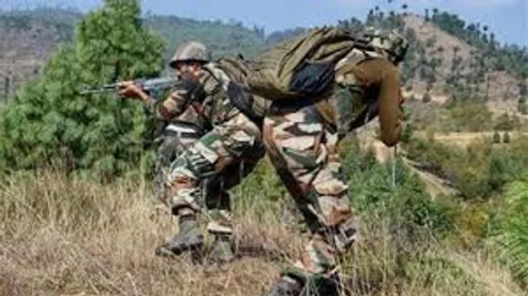 Pakistan violates ceasefire