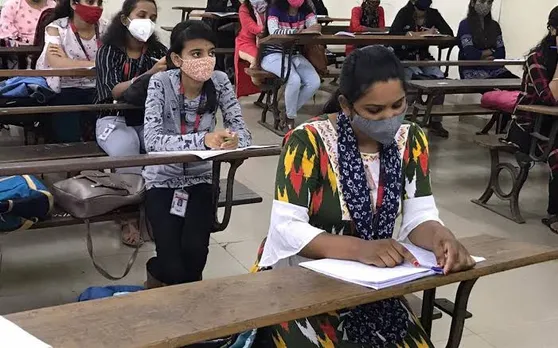 Colleges reopens in Karnataka after 8 months