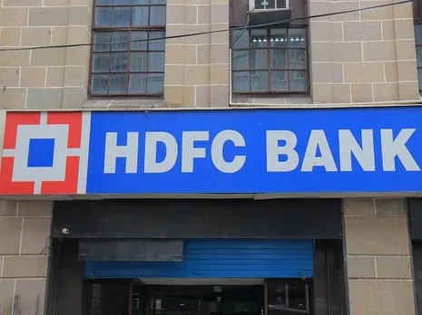 RBI puts restrictions on HDFC bank, read what's it