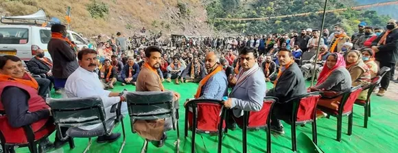 Good voter turn out ends era of darkness in Kashmir: Anurag Thakur