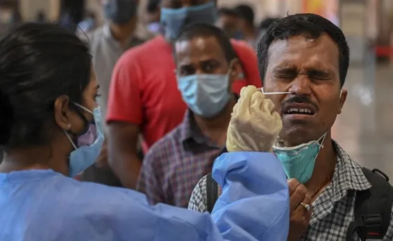 India logs in 2.61L new Covid cases, over 1,500 deaths