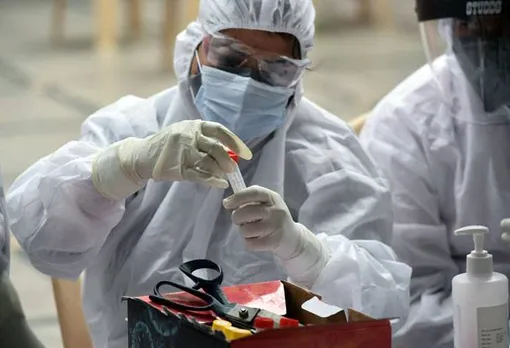 COVID-19 AIIMS AIIMS doctors tests COVID positive