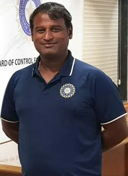 Ramesh Powar, India Woman,