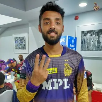 Varun Chakravarthy, Virat Kohli, IPL 2021, KKR vs RCB