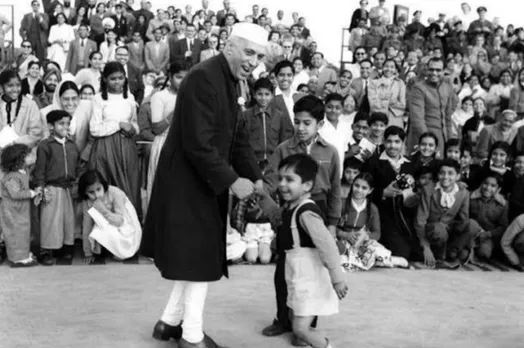 PM Modi, others pay tributes to Jawaharlal Nehru