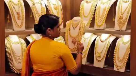 Gold price: Gold price records a dip; silver rises