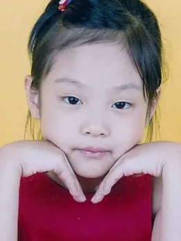 "Blinks" recognize this childhood photo of your idol