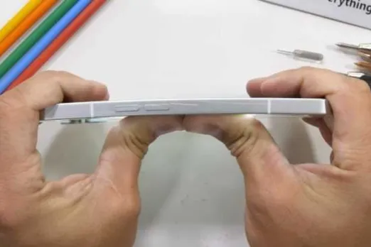 Nothing Phone (1)
