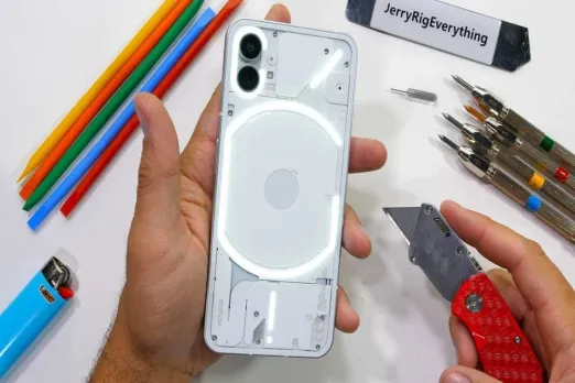 Nothing Phone (1)