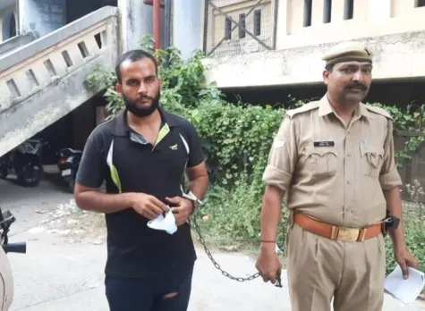 weightlifter stabs athletes